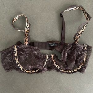 💜🤎 Chantelle bra balconnet style animal print 32B